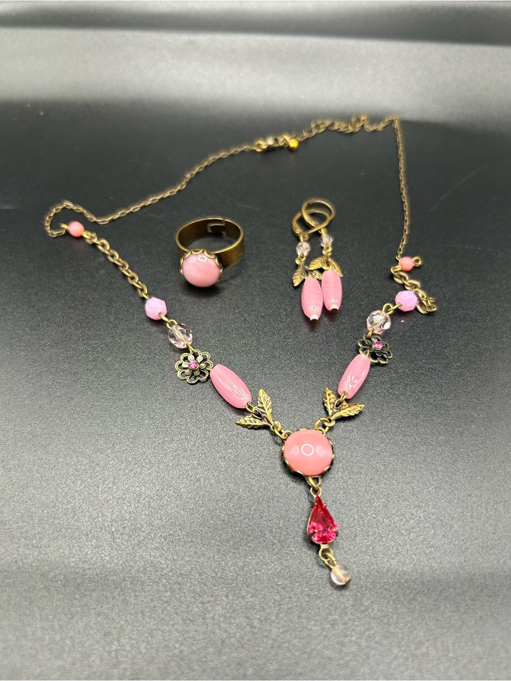 Pink Vintage-Inspired Necklace, Earrings & Ring Set- Orna Collection